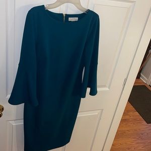 Flutter sleeve sheath dress